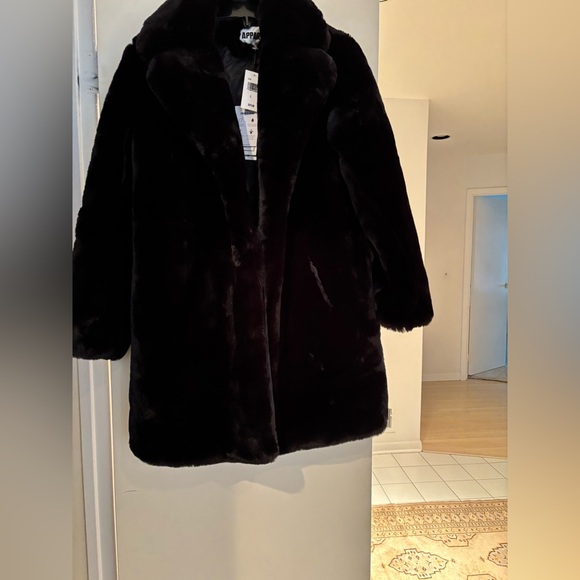 Apparis Sasha Faux Fur Coat - Picture 9 of 12